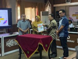 Maulidiyah Resmi Jabat Sekwan DPRD Berau, Gantikan Abdurrahman yang Purna Tugas